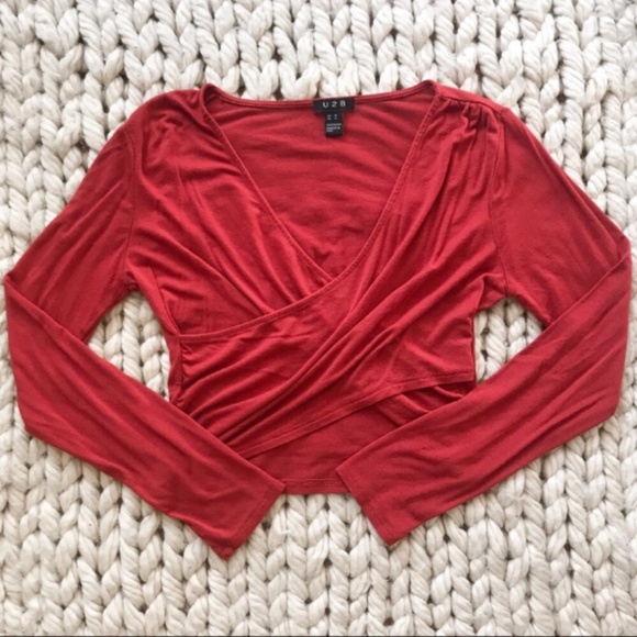 Long Sleeve Criss Cross Top - Picture 1 of 2